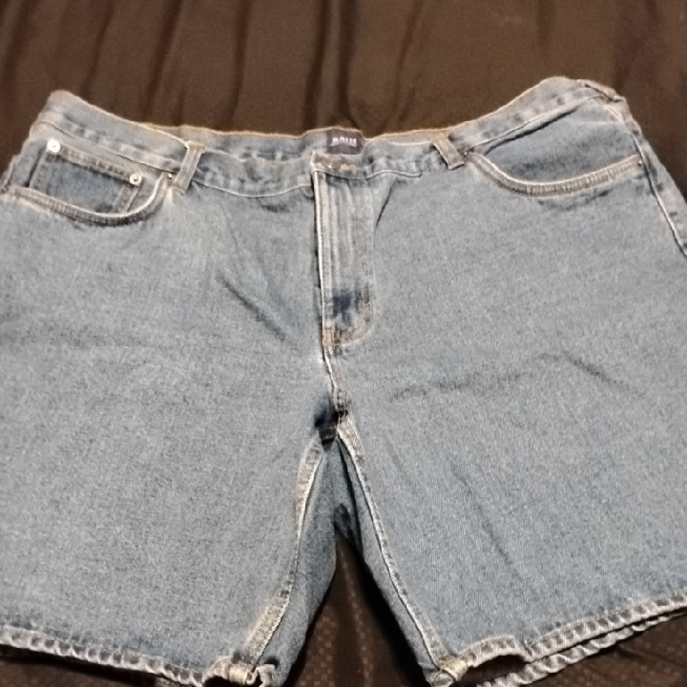 Men's 44 Straight Front Basic Edition Jean Shorts